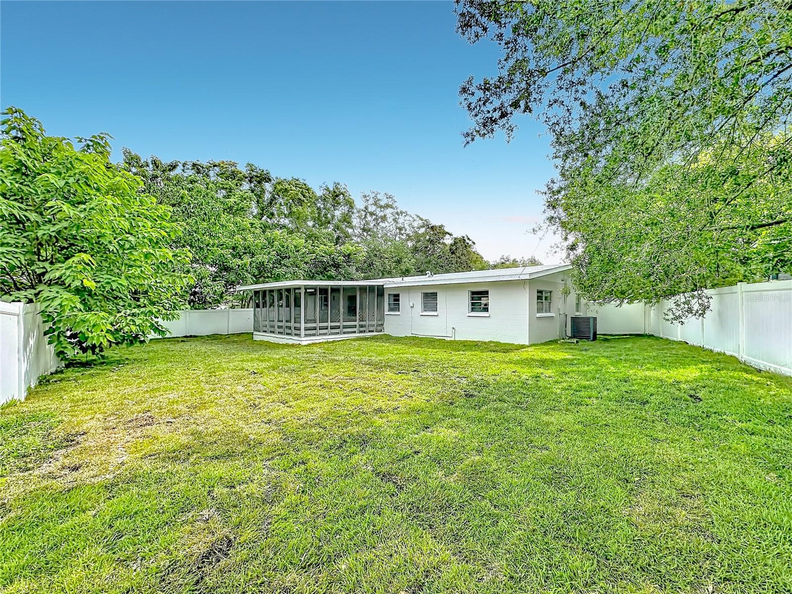 Single Family Residence at 304 SUNNYHILL LN, LAKELAND, photo 22 of 22