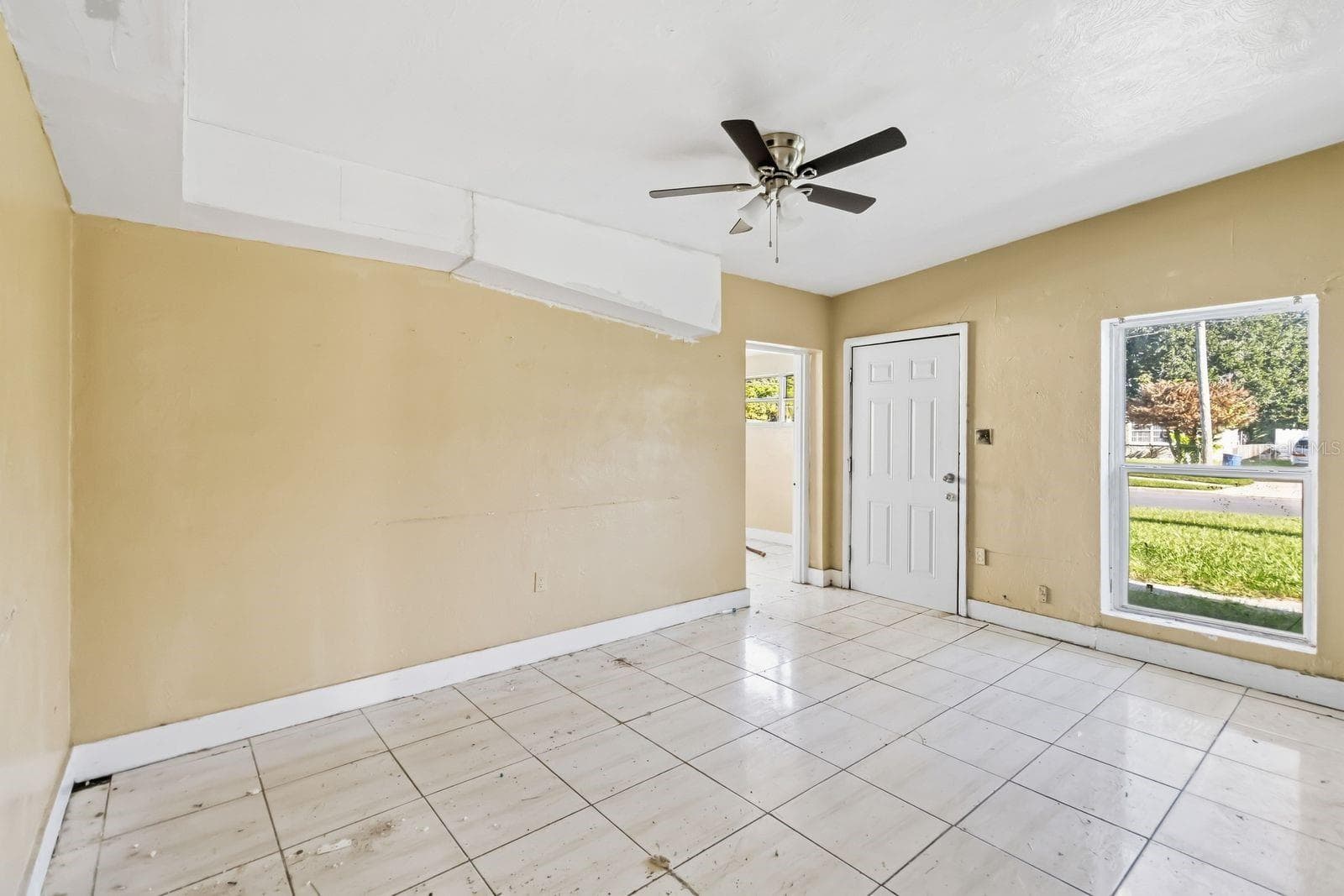 Single Family Residence at 4058 SHELLMAN ST, ORLANDO, photo 8 of 13