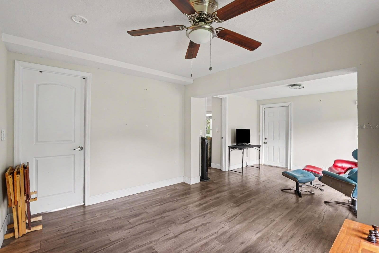Single Family Residence at 2117 MARY SUE ST, LARGO, photo 23 of 30