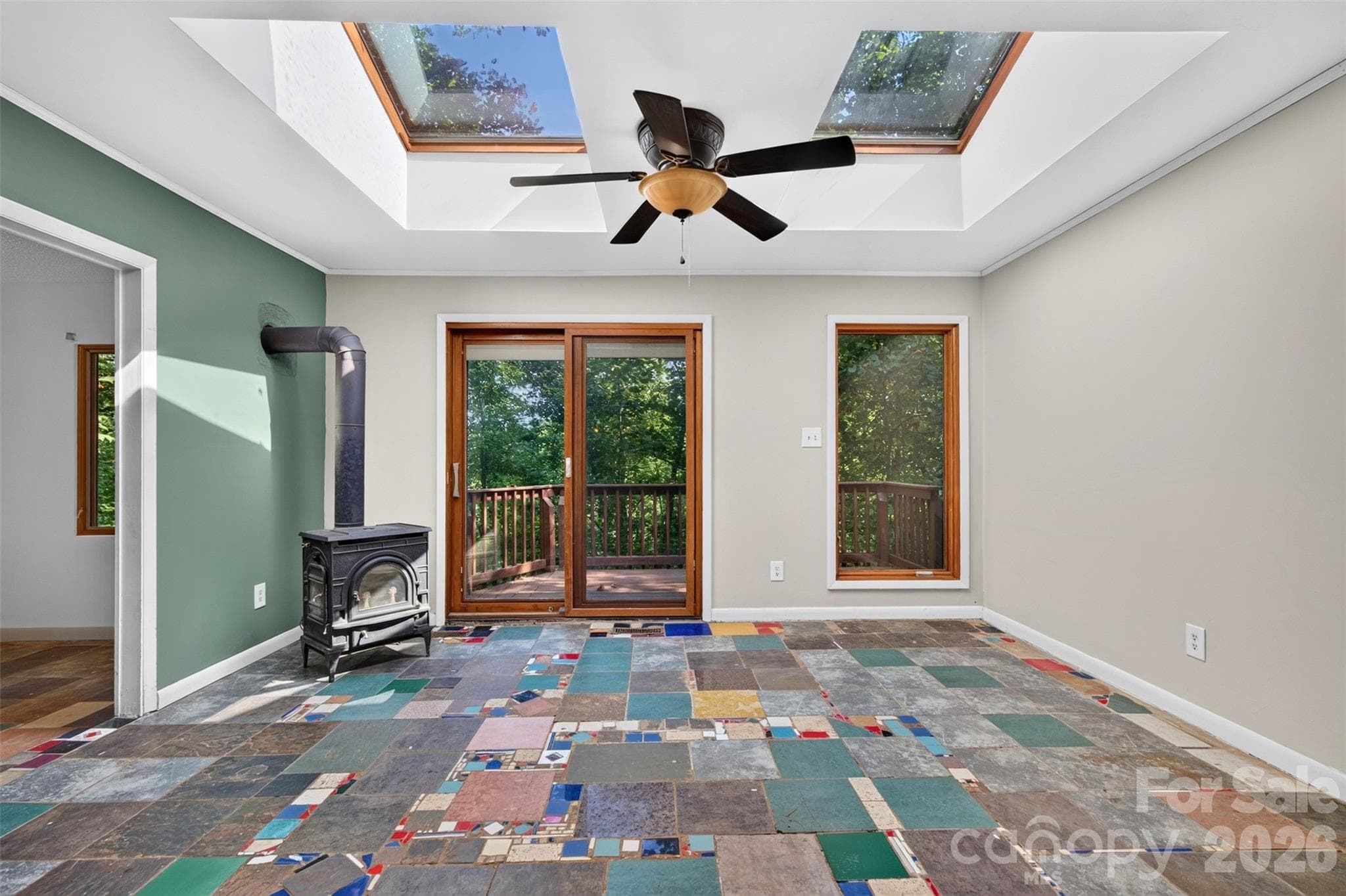 Artistic flares throughout this home - 9 Good Neighbor Ridge, Weaverville