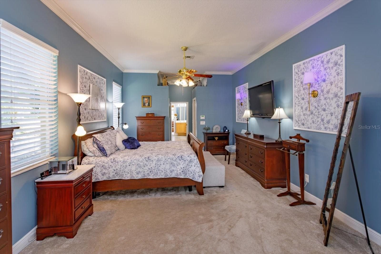 Primary bedroom suite looking towards primary bath - 536 AVON GLADE PL, SANFORD