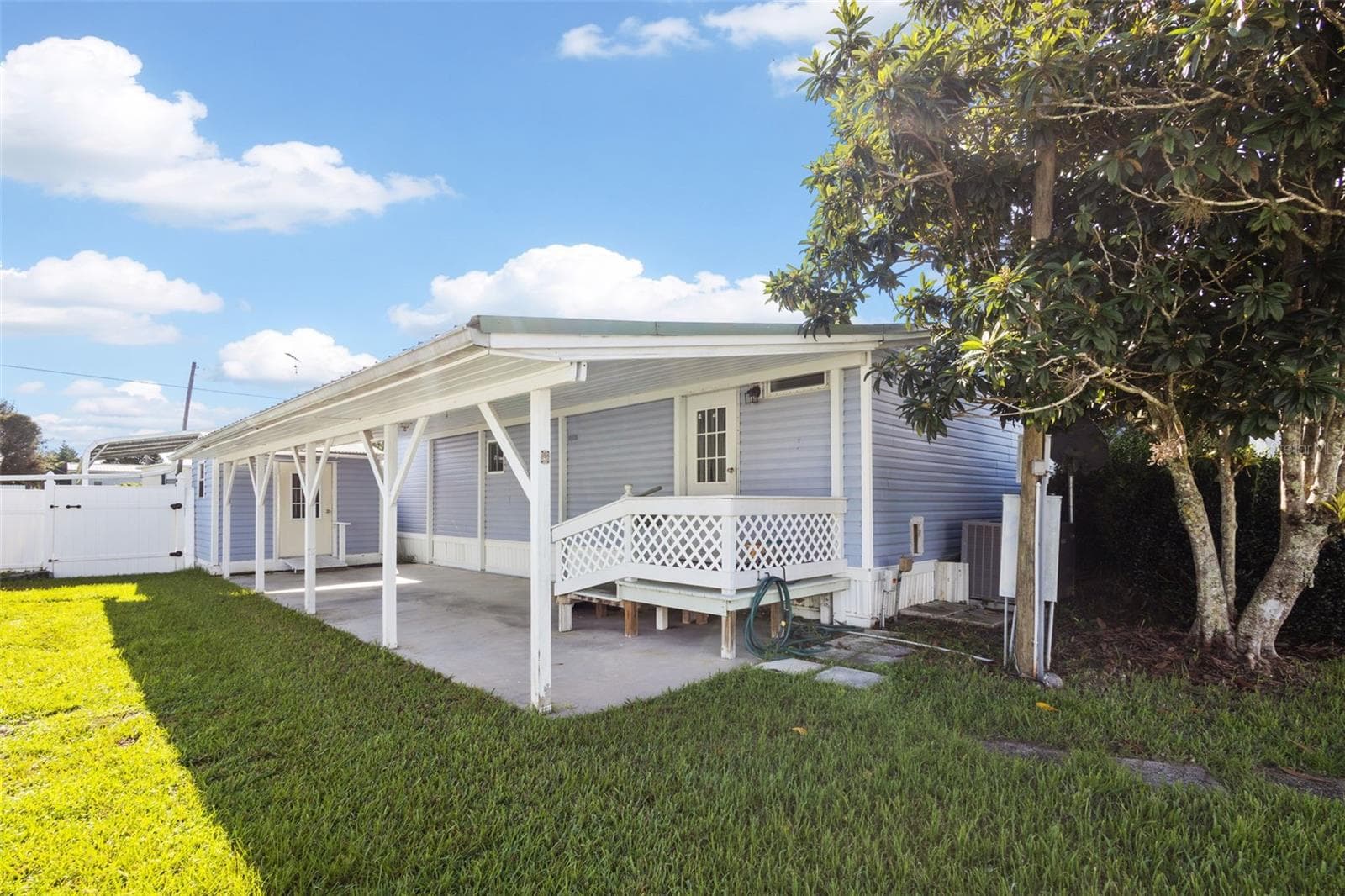 Manufactured Home at 13250 NE 16TH AVE, TRENTON, photo 26 of 43