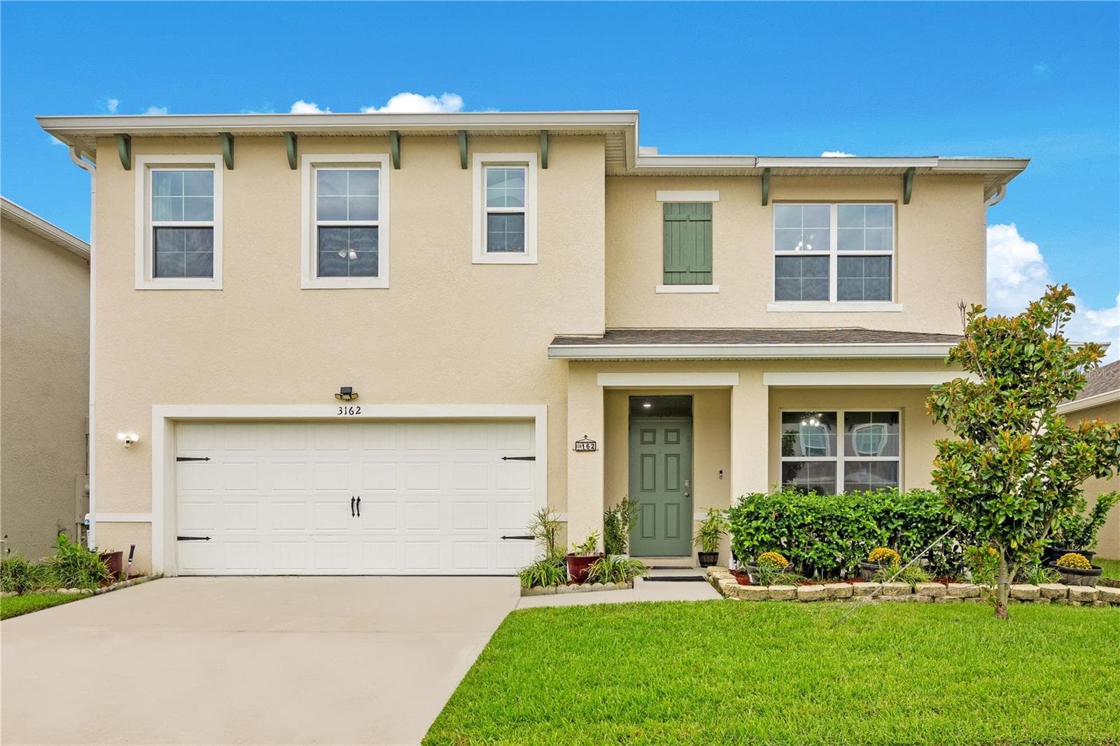 3162 EASTGROVE TER