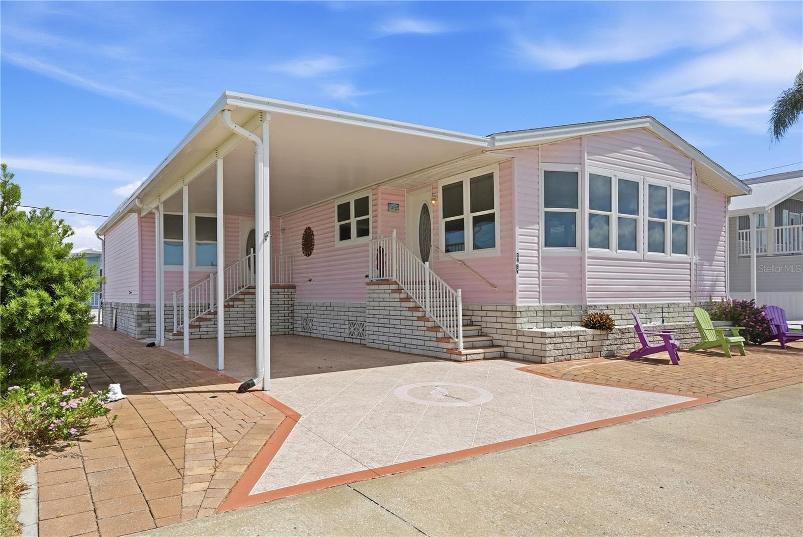 Manufactured Home at 34 BAYVIEW DR, BRADENTON, photo 2 of 68