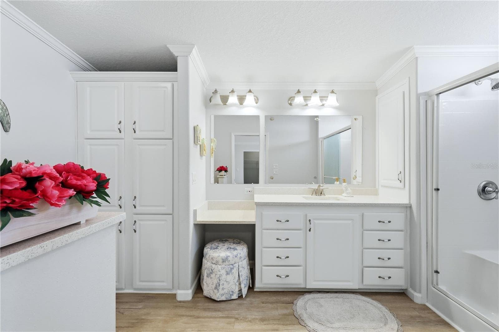 Primary en-suite Bath - 34 BAYVIEW DR, BRADENTON
