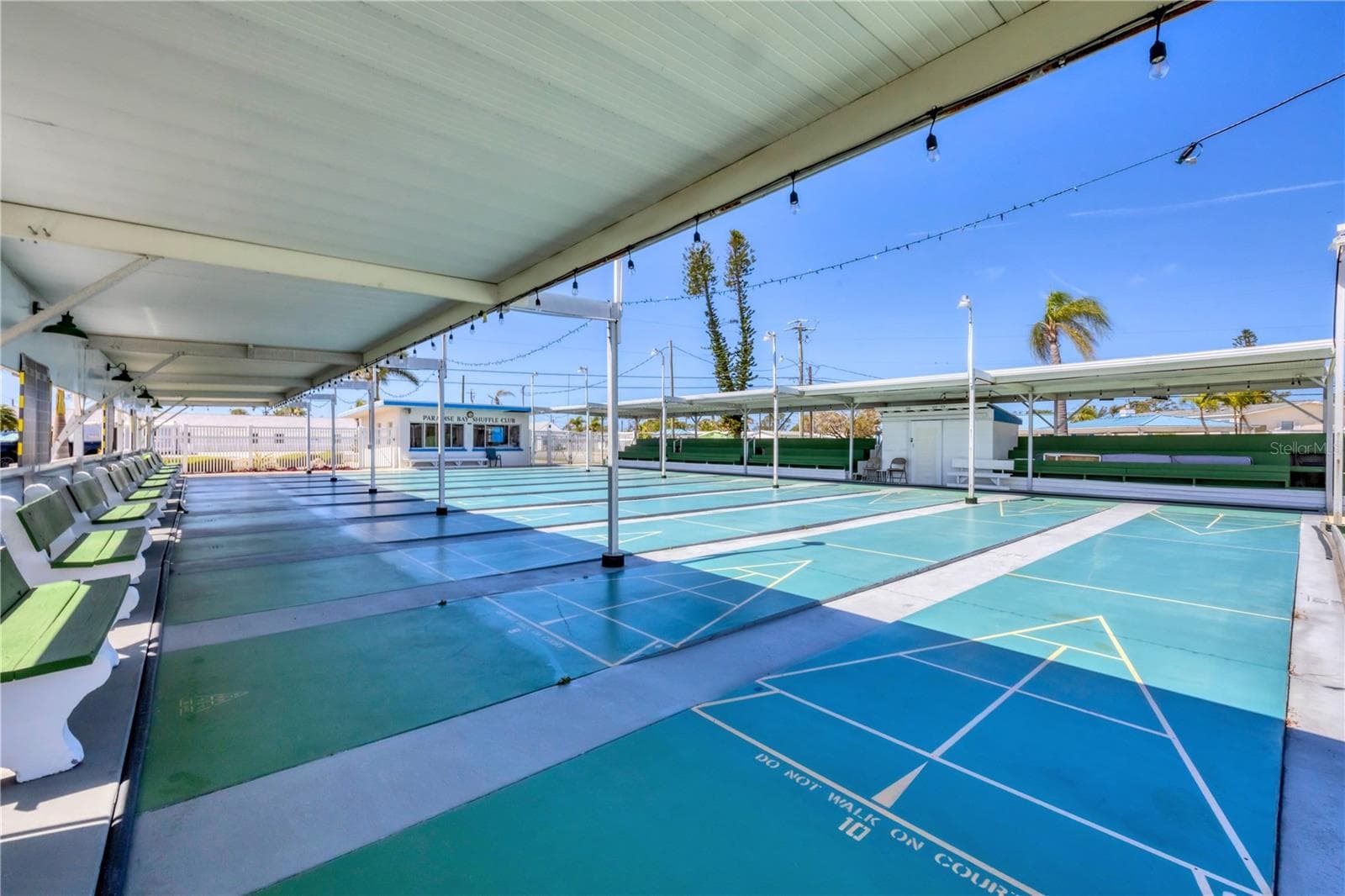 Manufactured Home at 34 BAYVIEW DR, BRADENTON, photo 64 of 68