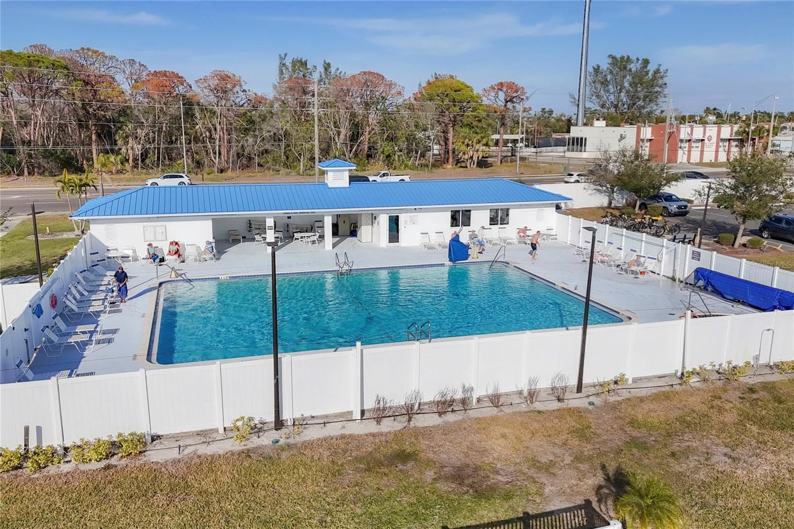 Manufactured Home at 34 BAYVIEW DR, BRADENTON, photo 68 of 68