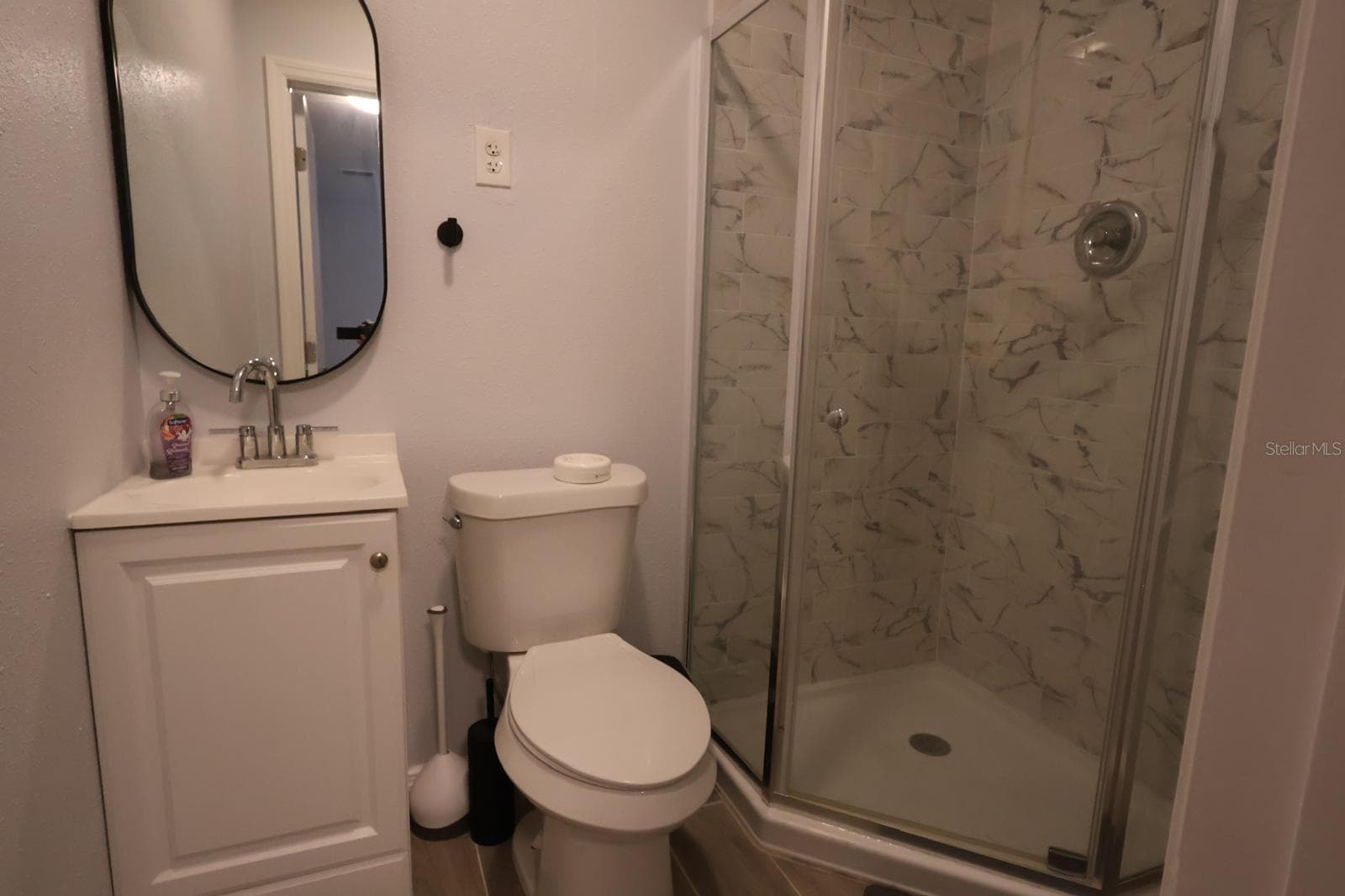 Single Family Residence at 256 LA PAZ DR, KISSIMMEE, photo 22 of 37