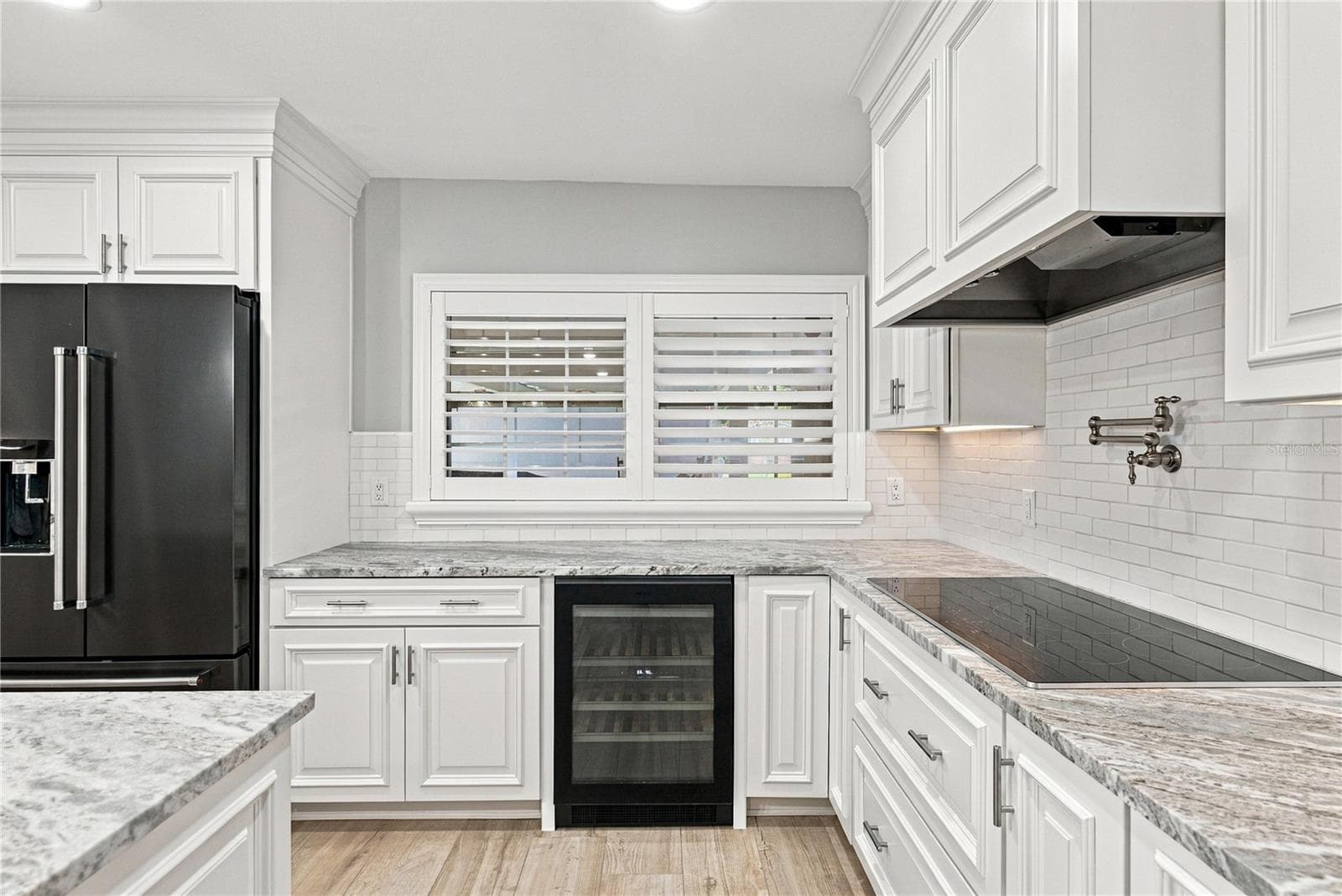 Single Family Residence at 214 S TREASURE DR, TAMPA, photo 17 of 79