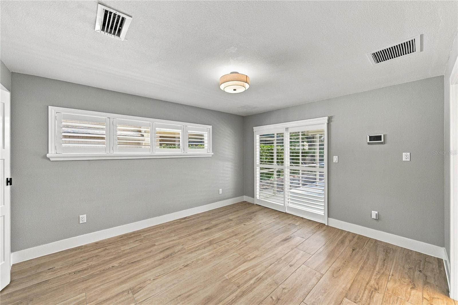 Single Family Residence at 214 S TREASURE DR, TAMPA, photo 43 of 79