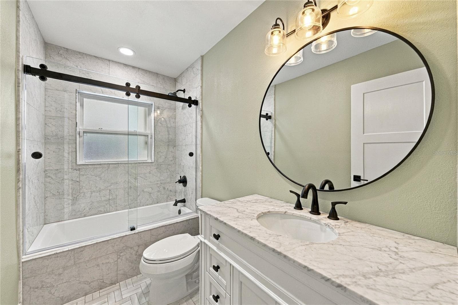Single Family Residence at 214 S TREASURE DR, TAMPA, photo 46 of 79