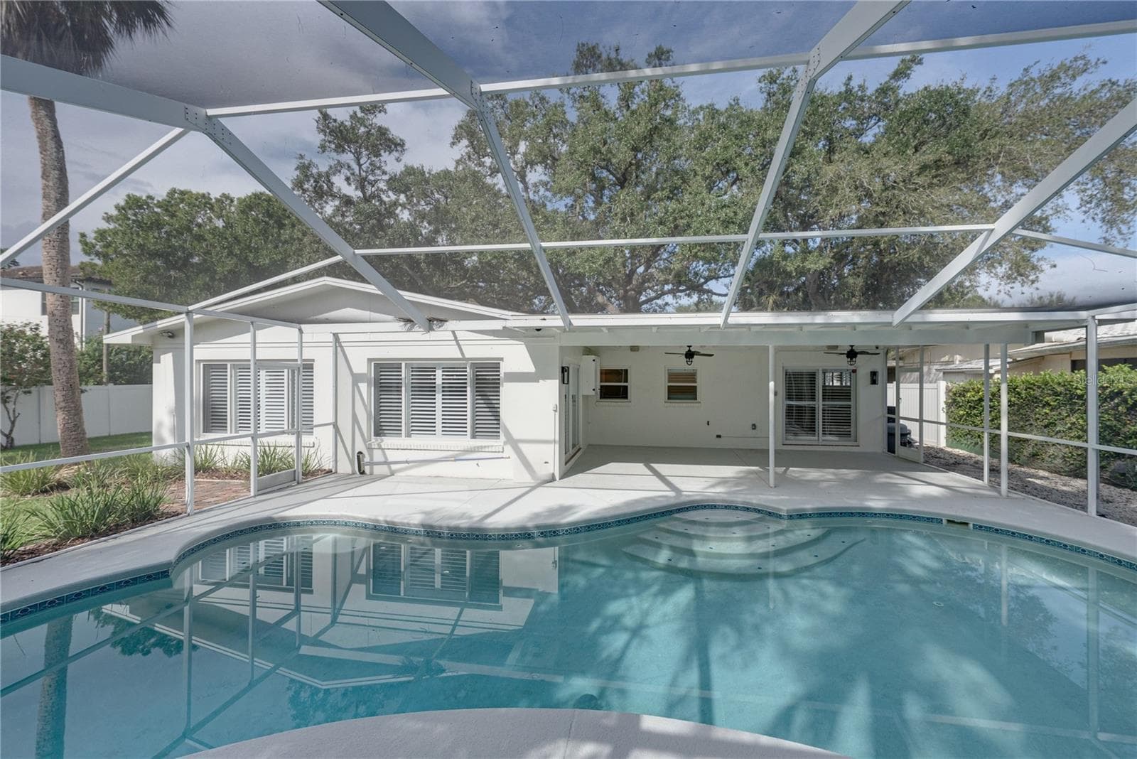 Single Family Residence at 214 S TREASURE DR, TAMPA, photo 58 of 79