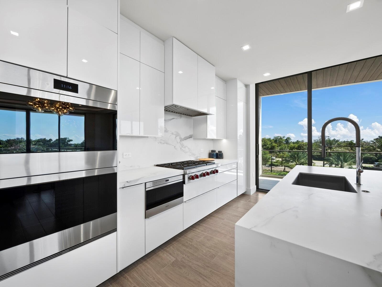 Condominium at 1591 GULF OF MEXICO DR #312, LONGBOAT KEY, photo 11 of 40