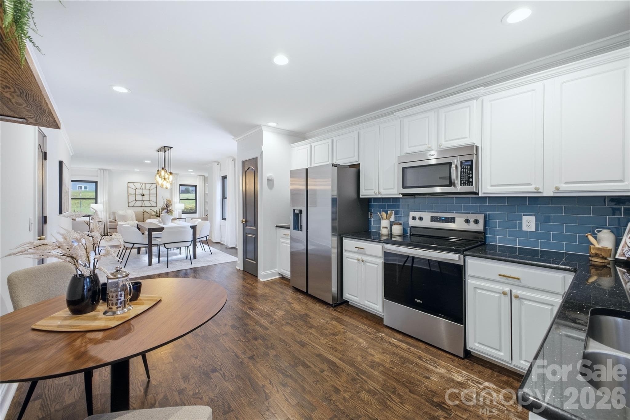 Single Family Residence at 947 Everett Place, Charlotte, photo 18 of 48
