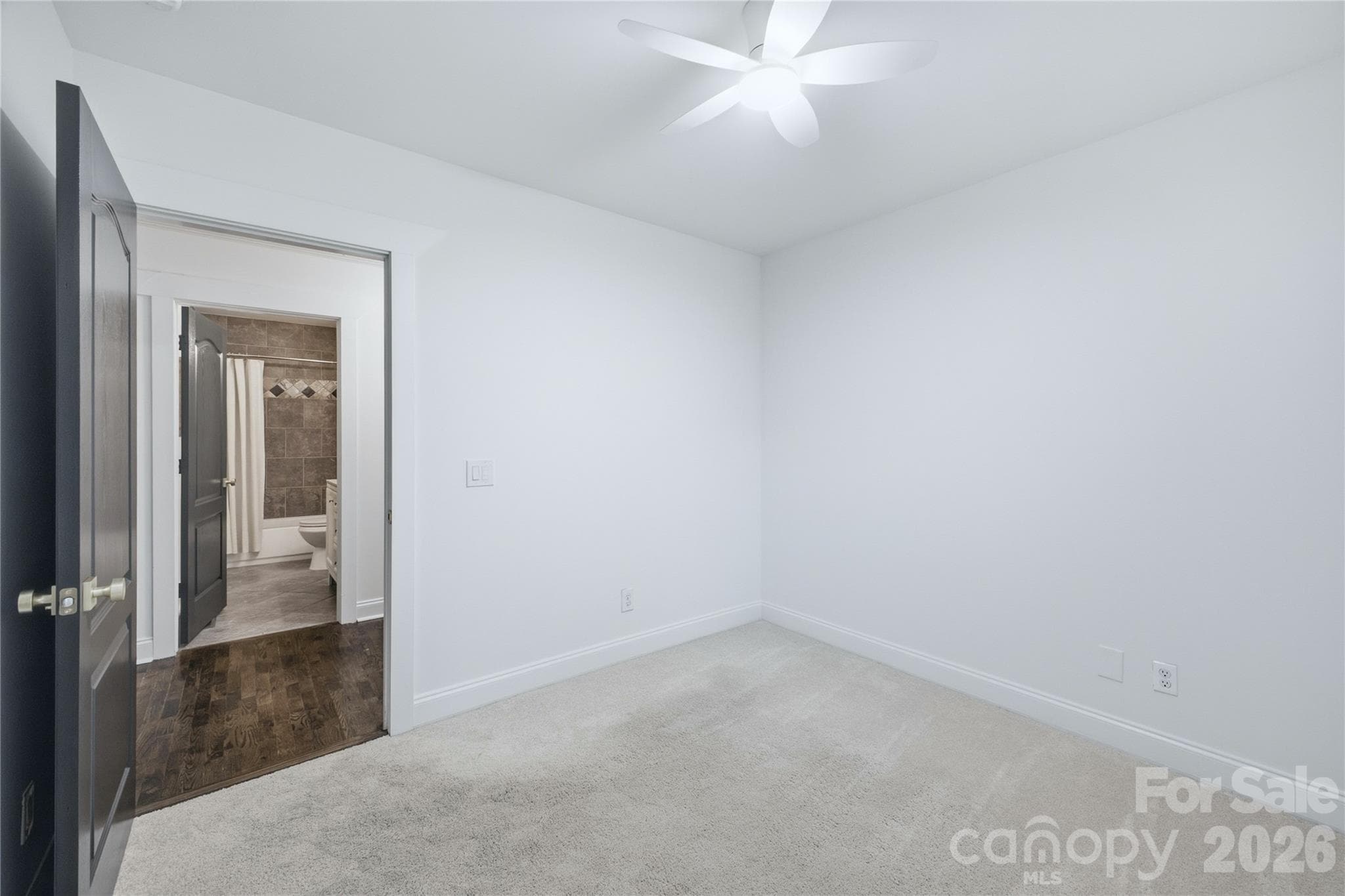 Single Family Residence at 947 Everett Place, Charlotte, photo 28 of 48