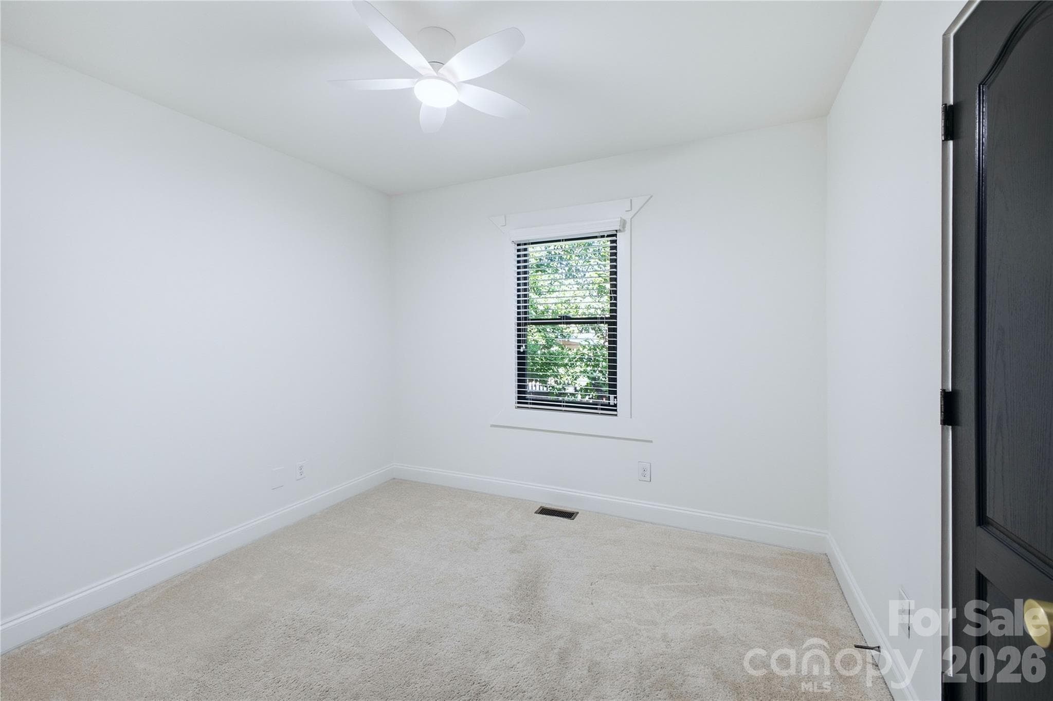 Single Family Residence at 947 Everett Place, Charlotte, photo 30 of 48