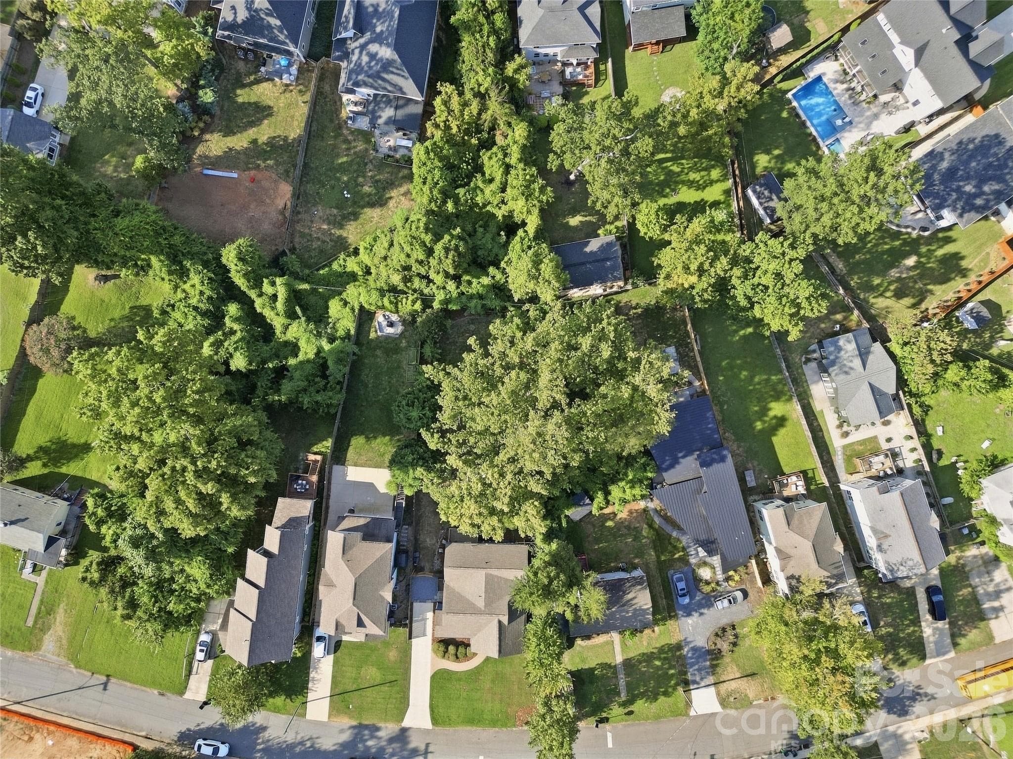 Single Family Residence at 947 Everett Place, Charlotte, photo 44 of 48