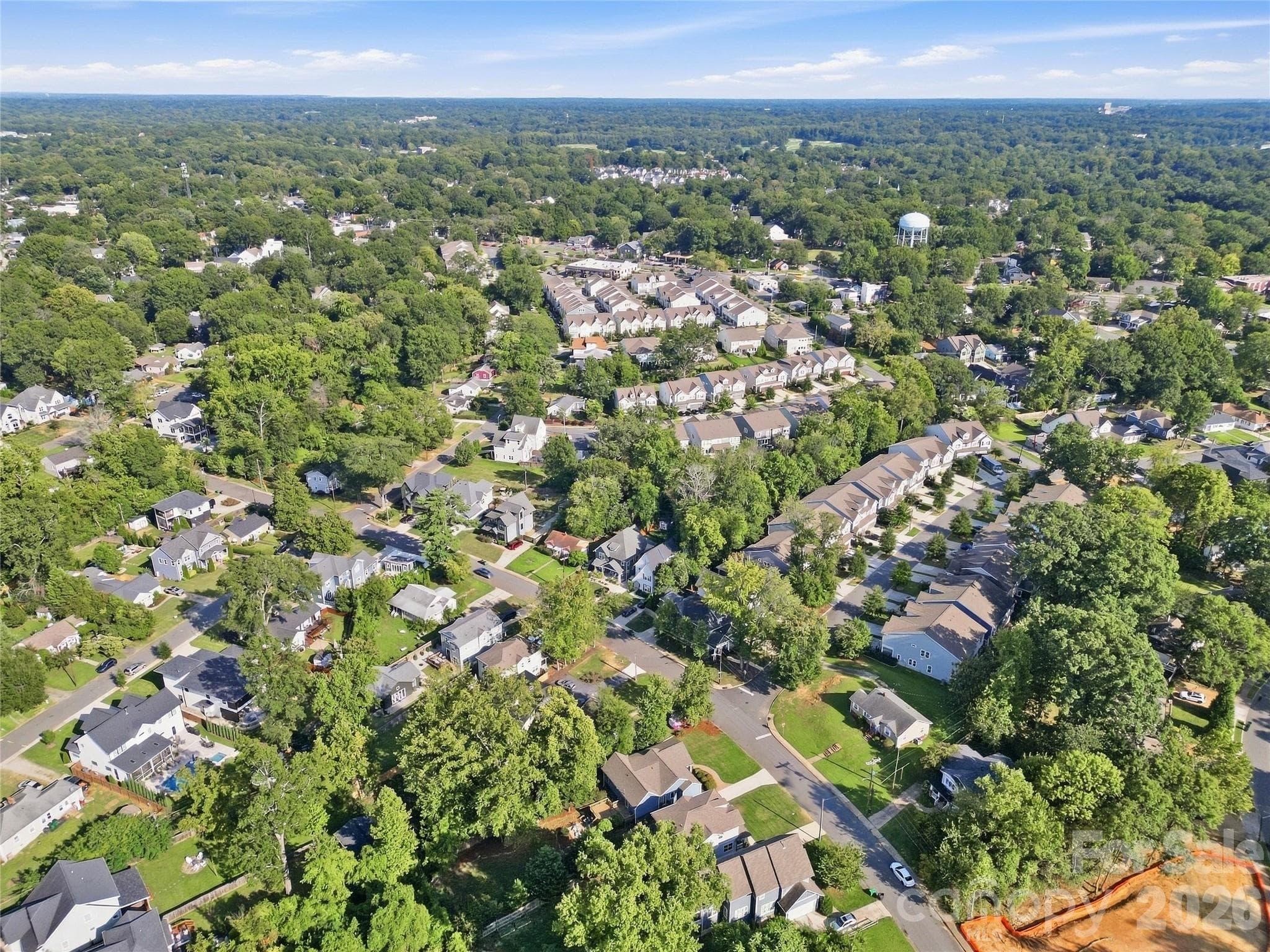 Single Family Residence at 947 Everett Place, Charlotte, photo 48 of 48