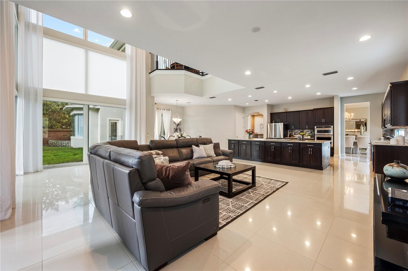 Single Family Residence at 13101 BELLARIA CIR, WINDERMERE, photo 15 of 70