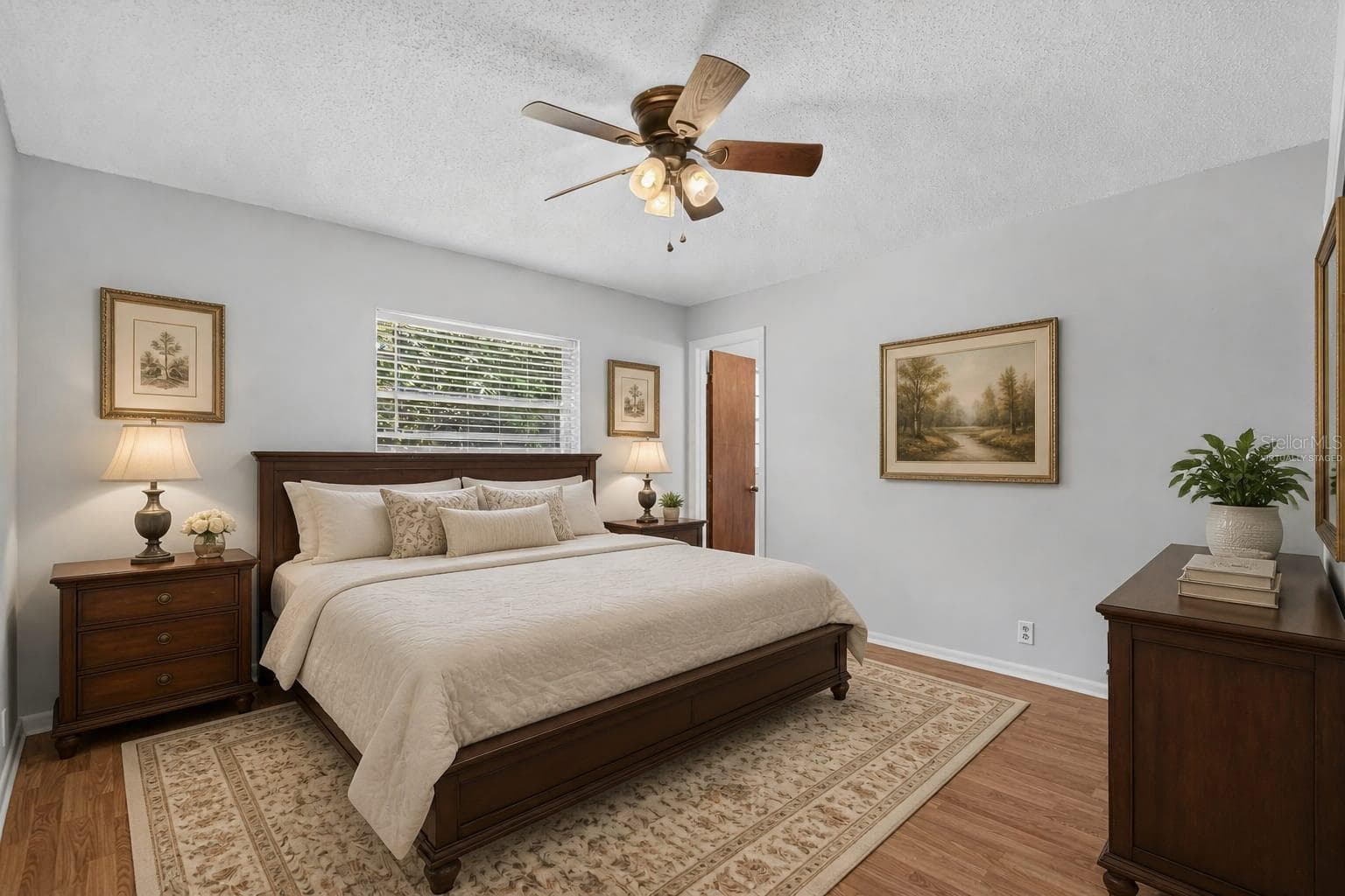 virtually staged - 403 ALMA DR, BRANDON