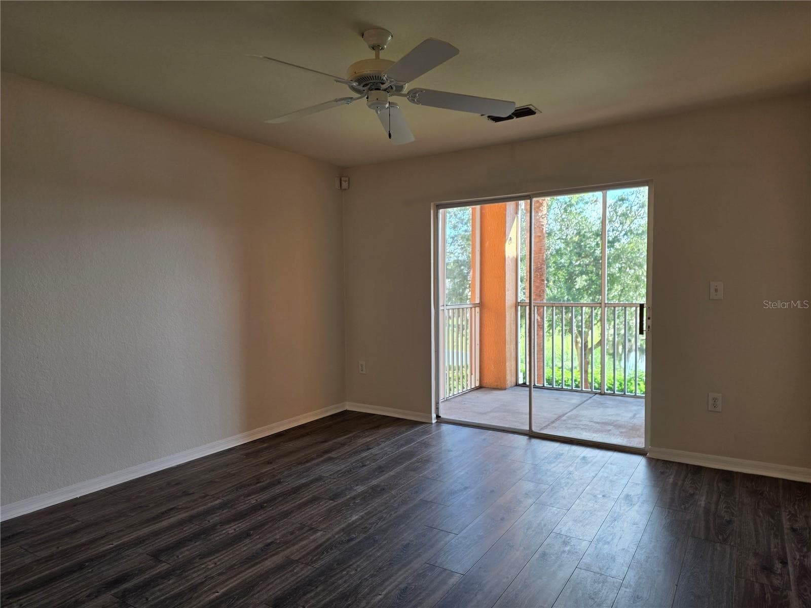Condominium at 5447 VINELAND RD #1210, ORLANDO, photo 12 of 33