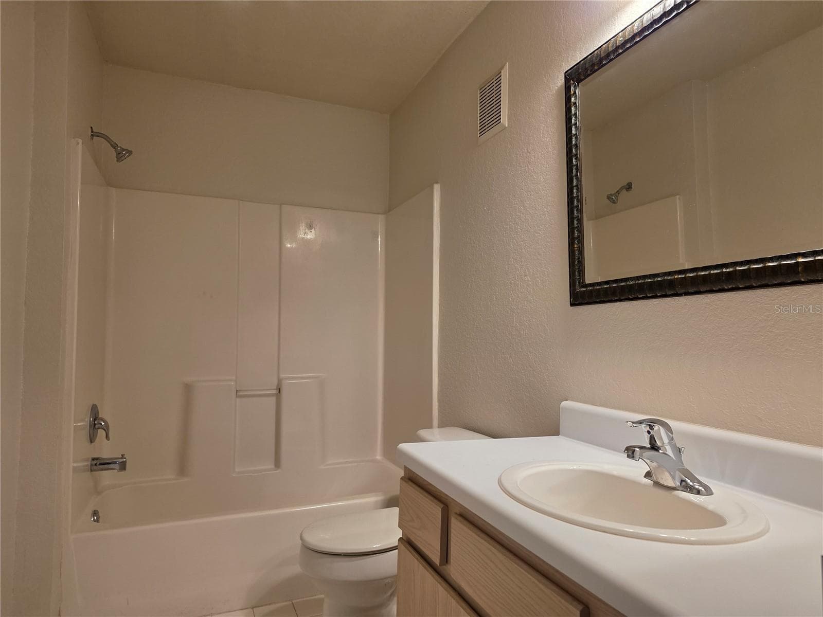 Condominium at 5447 VINELAND RD #1210, ORLANDO, photo 18 of 33