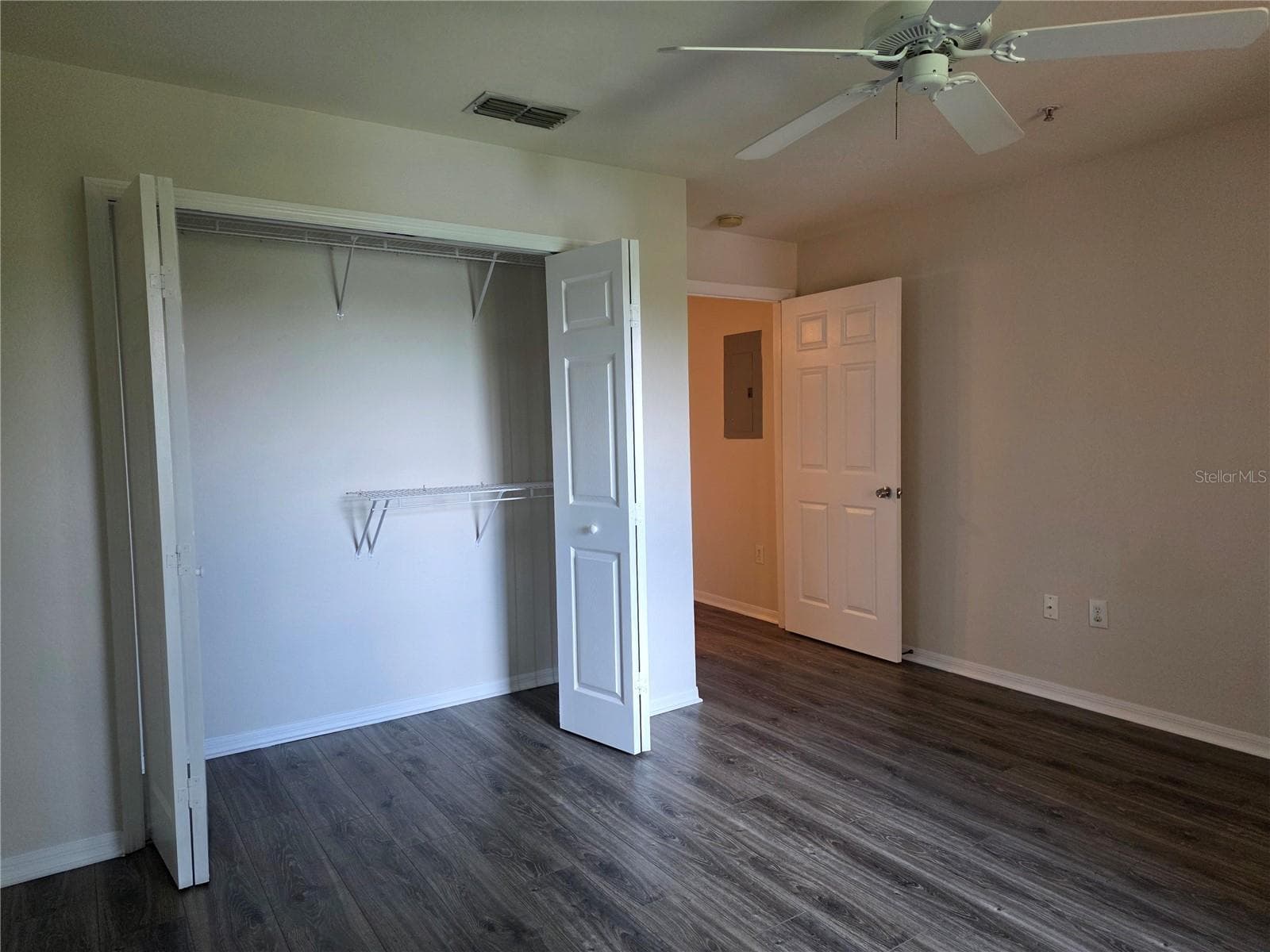 Condominium at 5447 VINELAND RD #1210, ORLANDO, photo 20 of 33