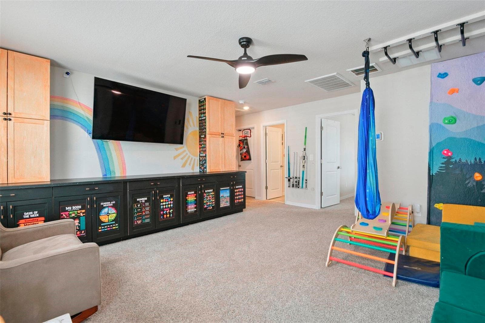Single Family Residence at 3610 RADIANT MOUNTAIN DR, PLANT CITY, photo 19 of 26