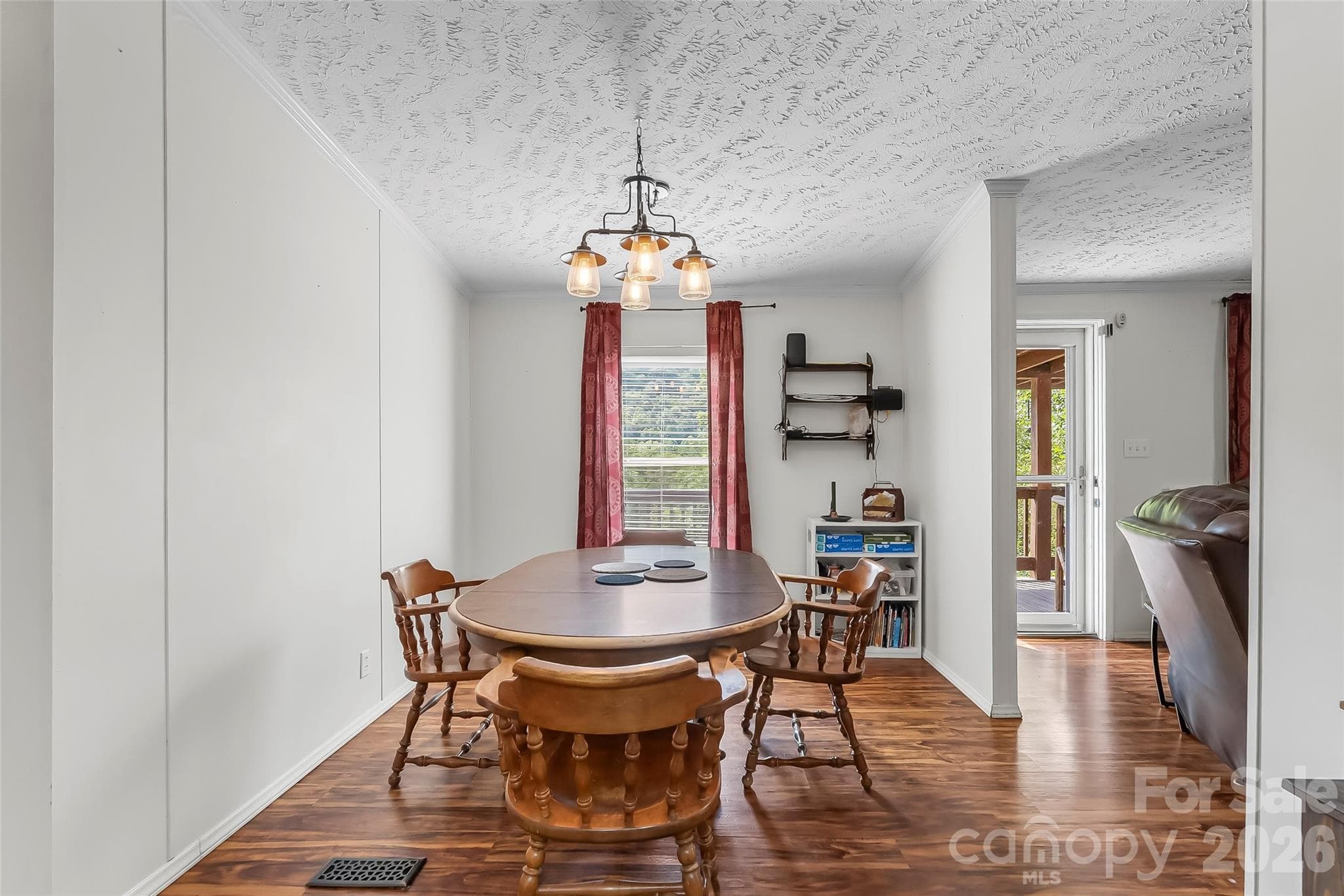 Open layout throughout main living spaces - 245 Merry Way, Clyde
