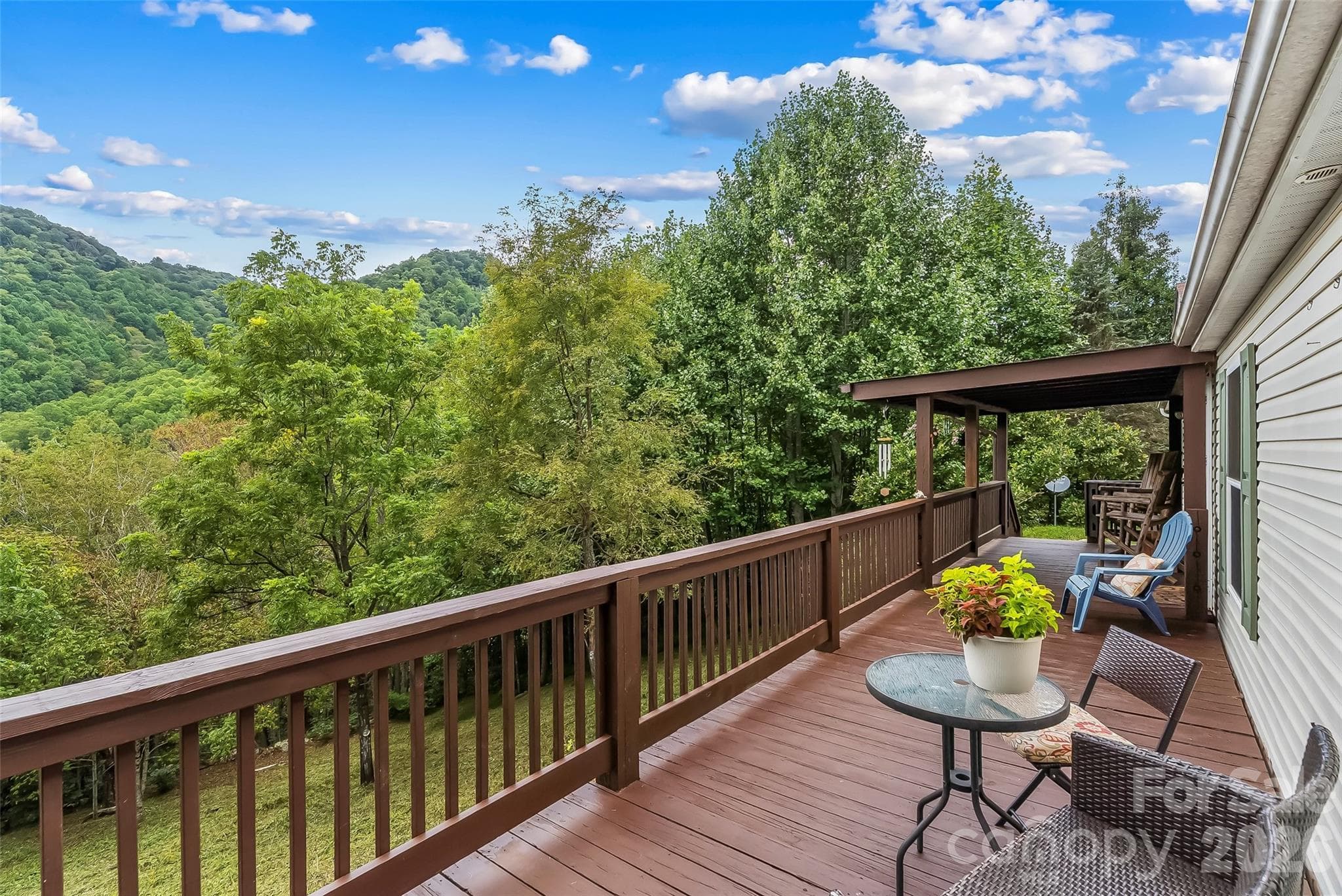 Gorgeous views from covered and uncovered porches - 245 Merry Way, Clyde