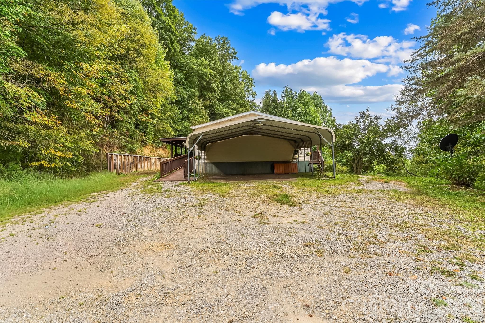 oversized carport and parking - 245 Merry Way, Clyde