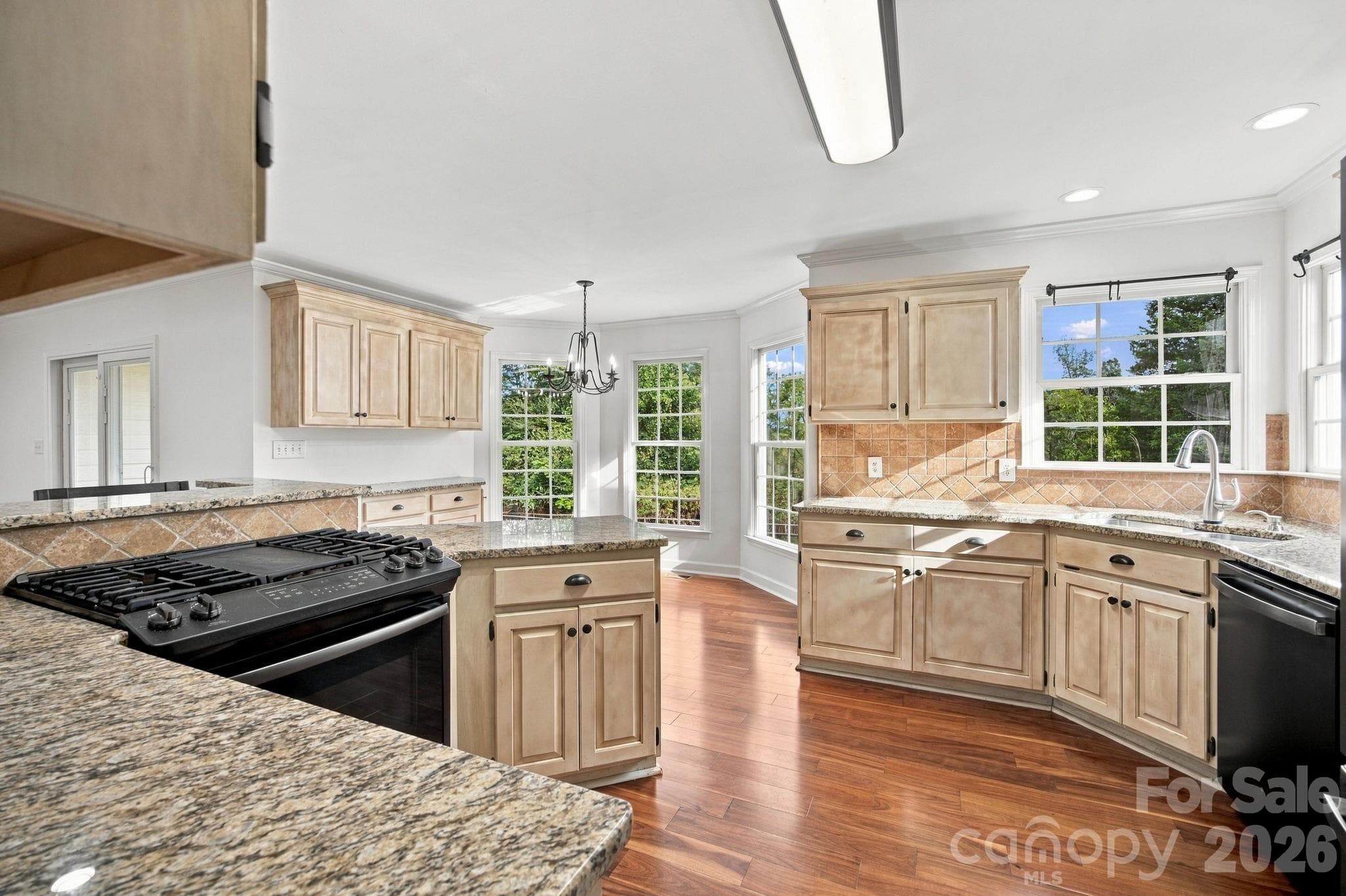 Single Family Residence at 1829 Kenmore Drive, Statesville, photo 14 of 40