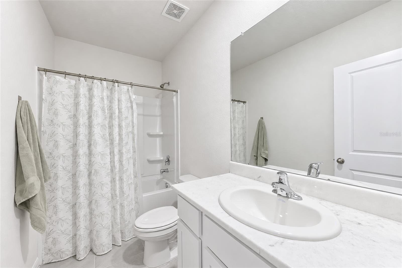 Townhouse at 17645 CRESCENT MOON LOOP, BRADENTON, photo 32 of 75