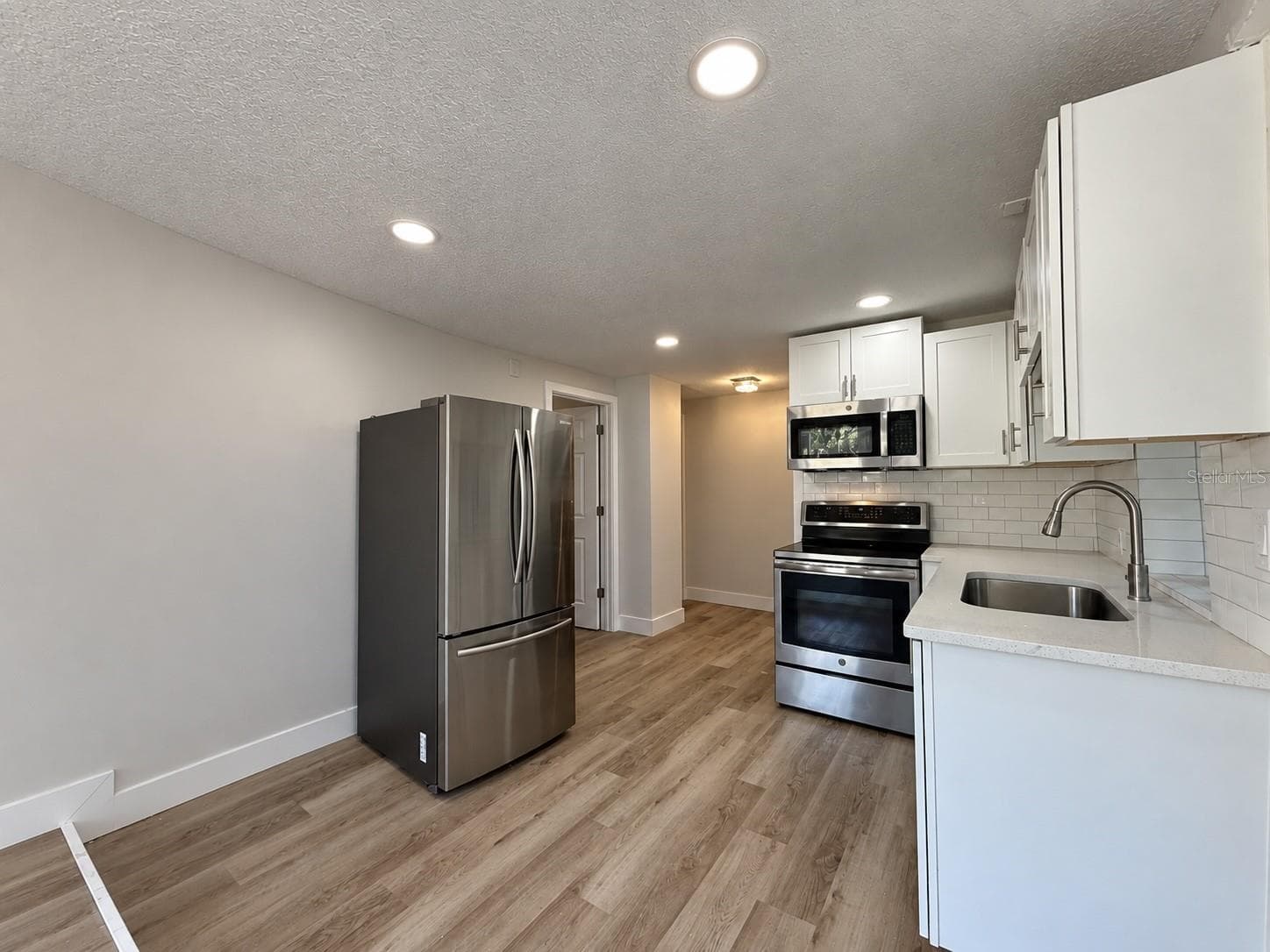 Single Family Residence at 634 ABERDEEN ST, DAYTONA BEACH, photo 13 of 18