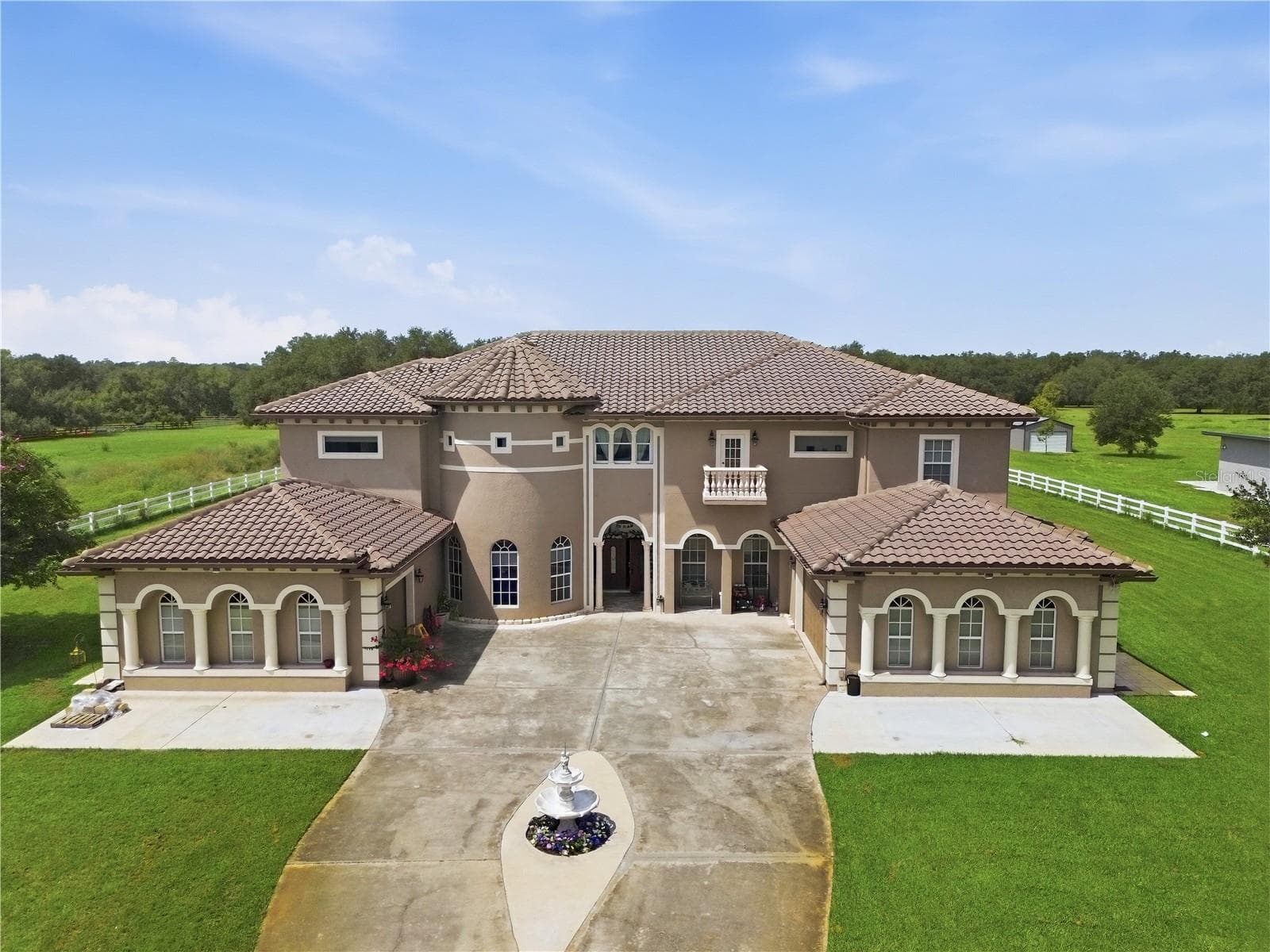 Single Family Residence at 19313 EAGLE RUN, GROVELAND, photo 88 of 93