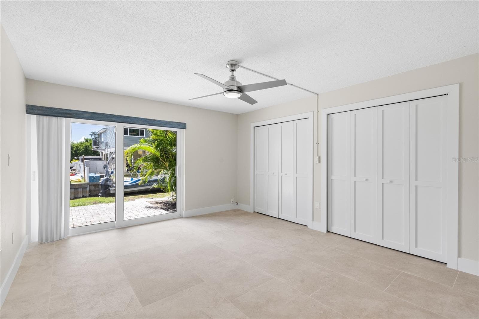 Primary Suite 15x13 - 433 S PAULA DR #1, DUNEDIN