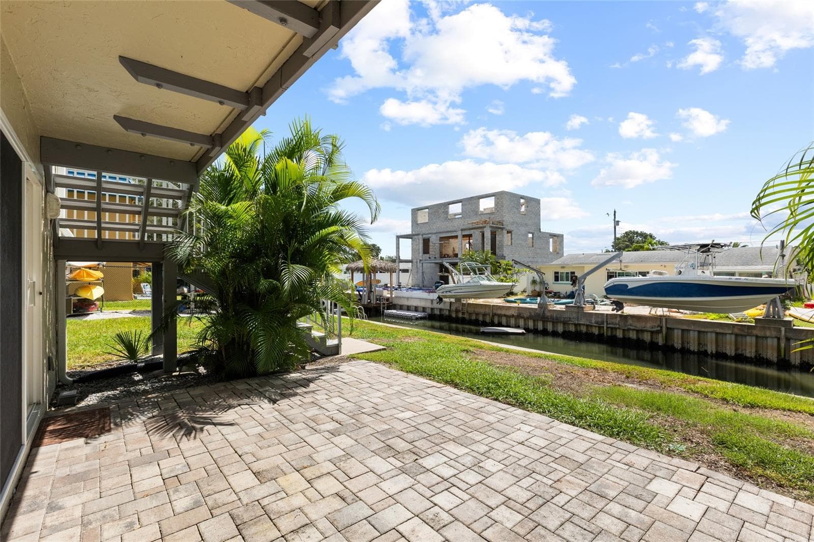 Rear 16x11 Paver Patio - 433 S PAULA DR #1, DUNEDIN