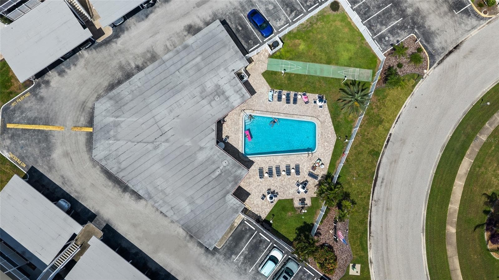 Community Amenities - 433 S PAULA DR #1, DUNEDIN