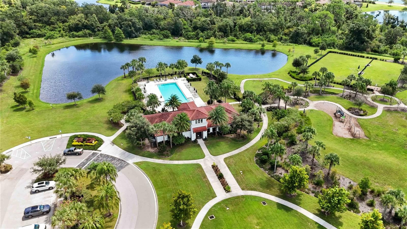 Single Family Residence at 13723 GREEN HAMMOCK PL, LAKEWOOD RANCH, photo 51 of 59