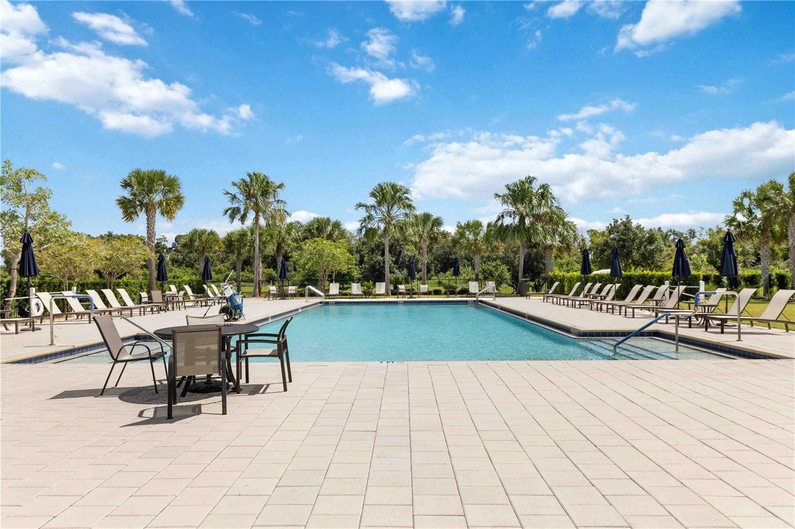 Single Family Residence at 13723 GREEN HAMMOCK PL, LAKEWOOD RANCH, photo 54 of 59