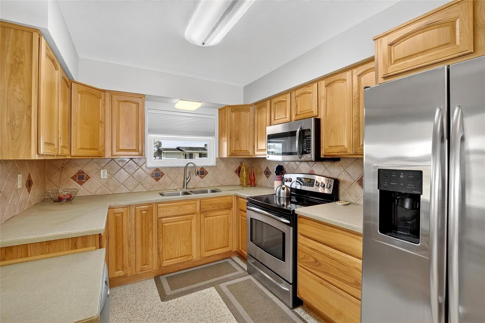 Single Family Residence at 1210 BEACH BLVD, SUN CITY CENTER, photo 7 of 36