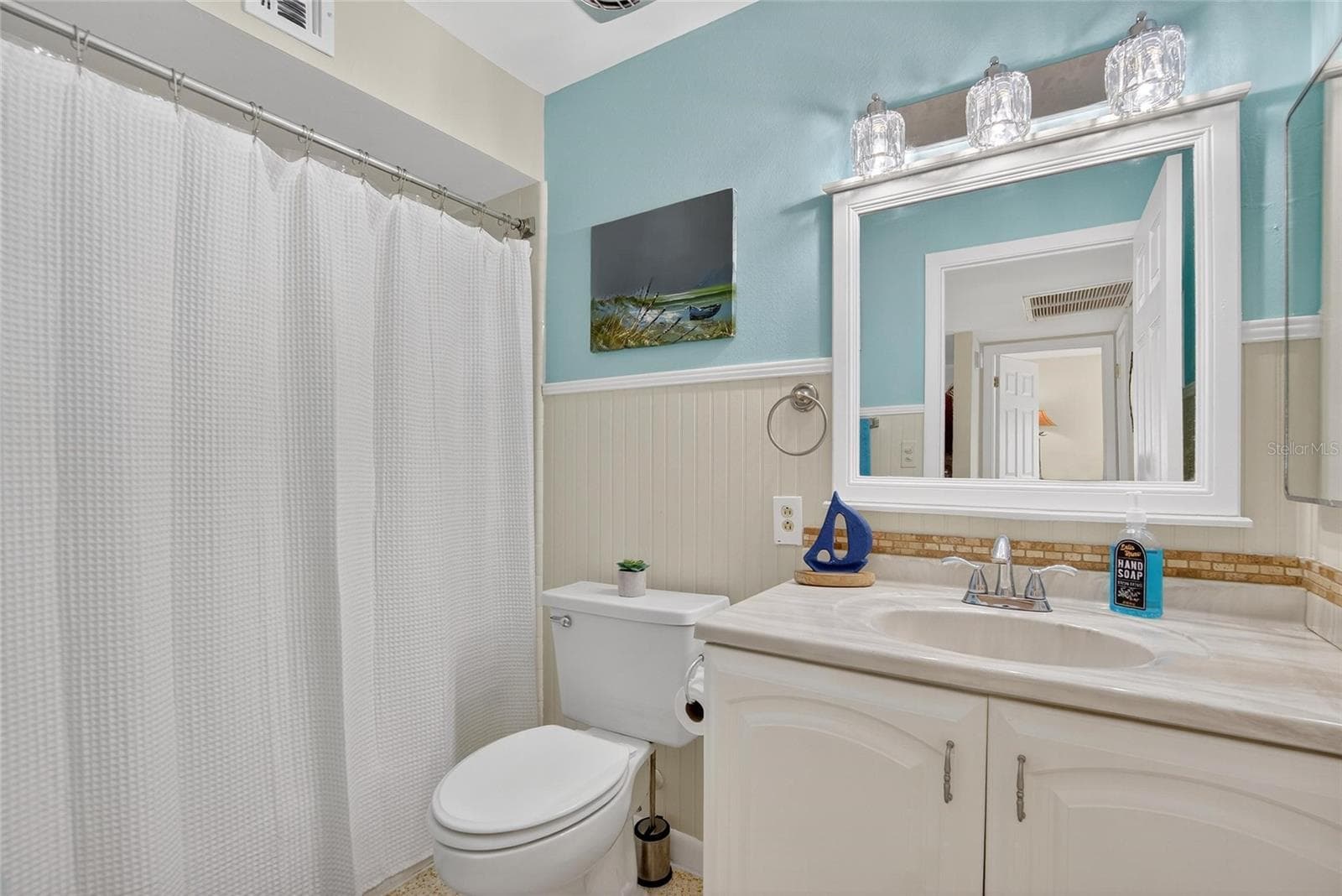 Single Family Residence at 1210 BEACH BLVD, SUN CITY CENTER, photo 12 of 36