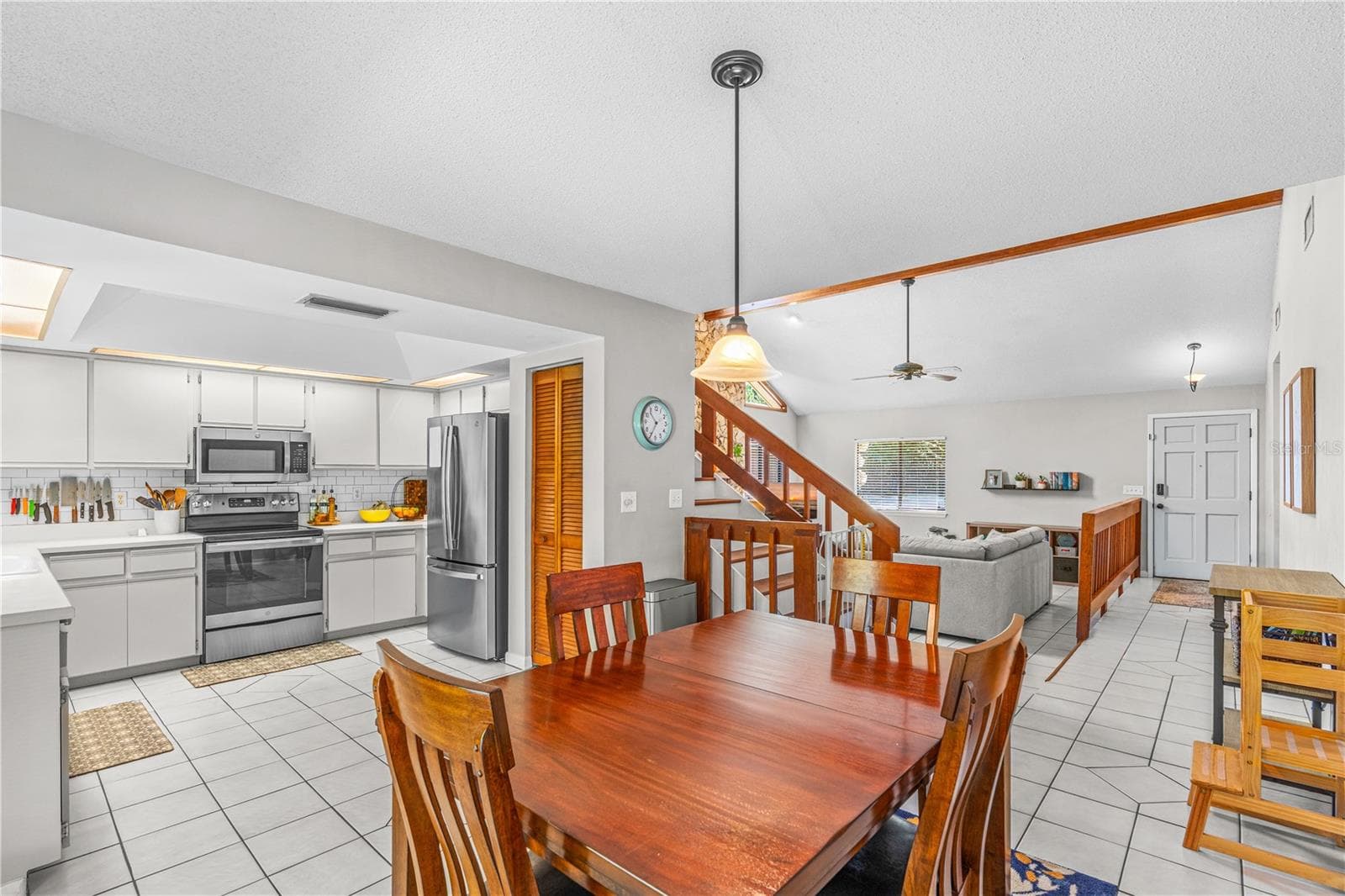 Single Family Residence at 285 BAYRIDGE CT, ORMOND BEACH, photo 10 of 43