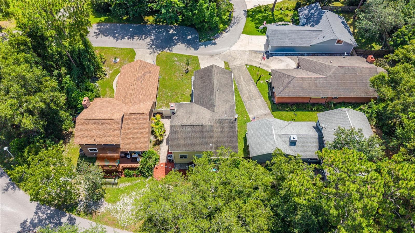 Single Family Residence at 285 BAYRIDGE CT, ORMOND BEACH, photo 37 of 43