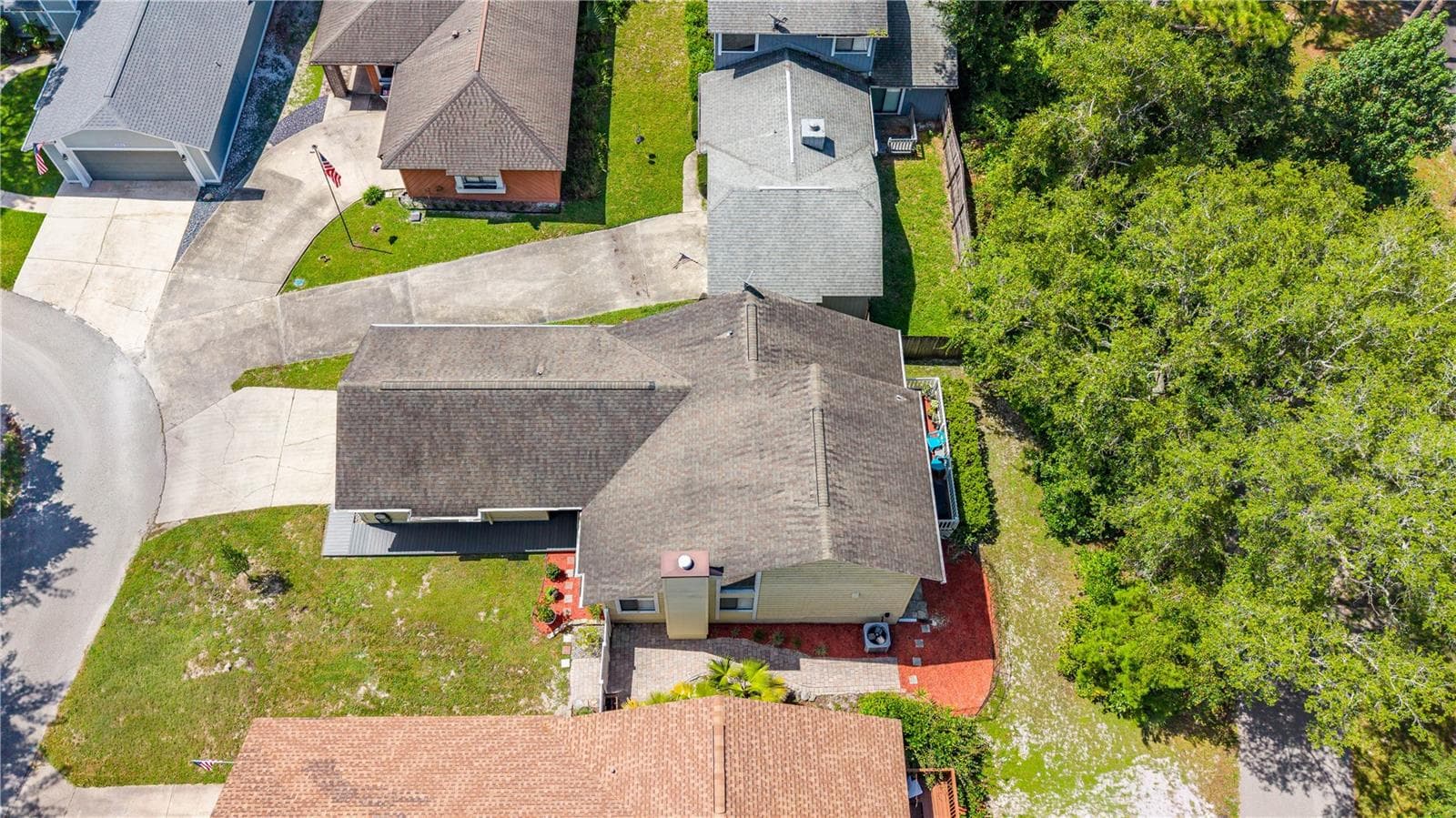 Single Family Residence at 285 BAYRIDGE CT, ORMOND BEACH, photo 38 of 43
