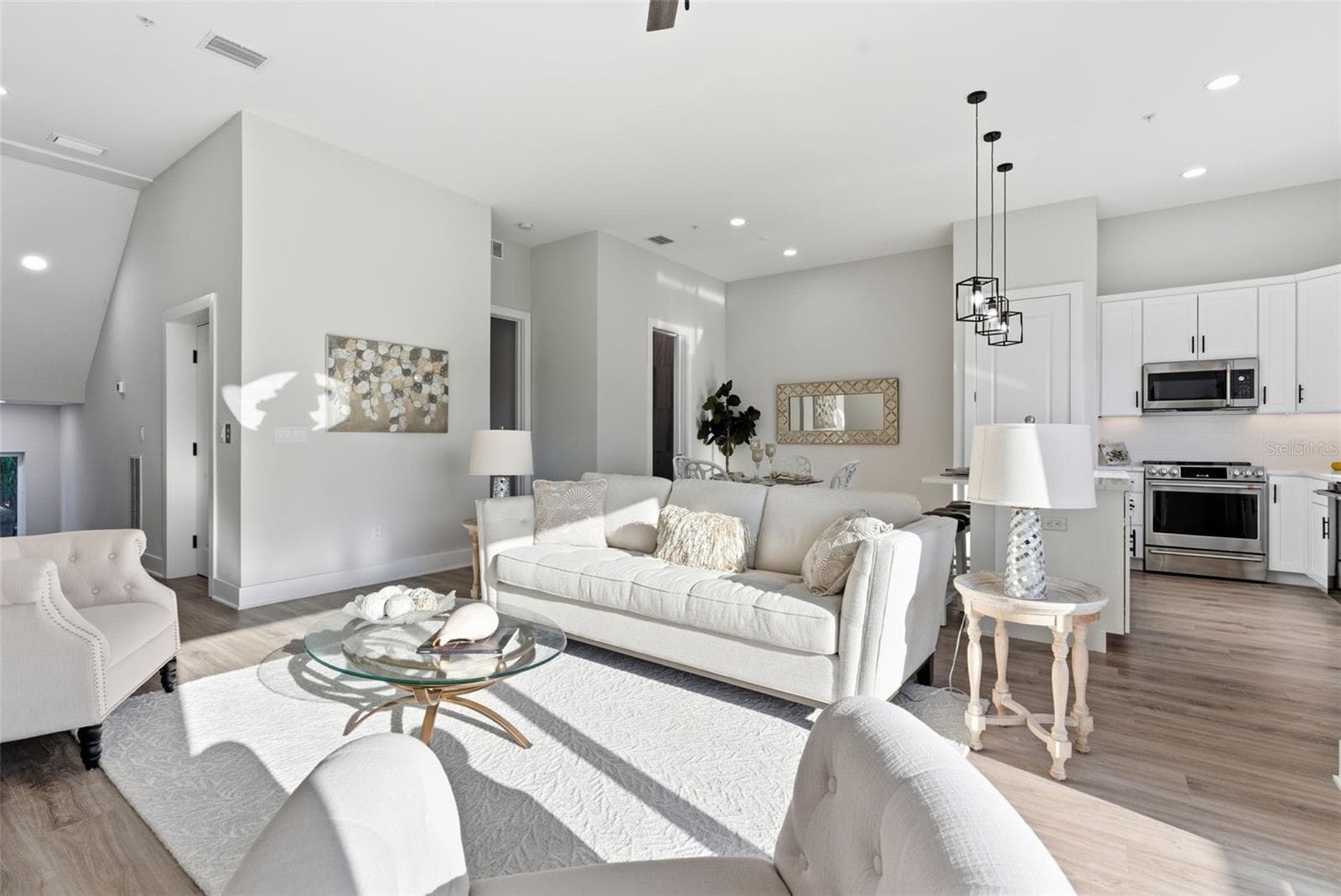 Condominium at 11605 1ST ST E #B3, TREASURE ISLAND, photo 14 of 56