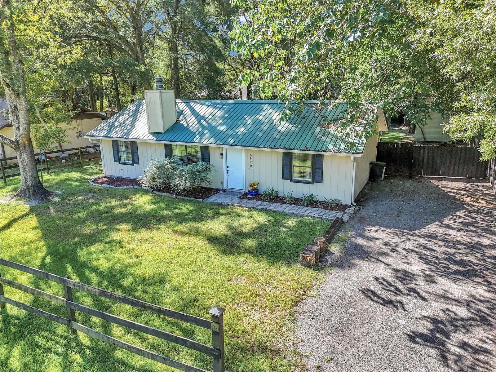 Single Family Residence at 5670 NW 65TH PL, OCALA, photo 3 of 41