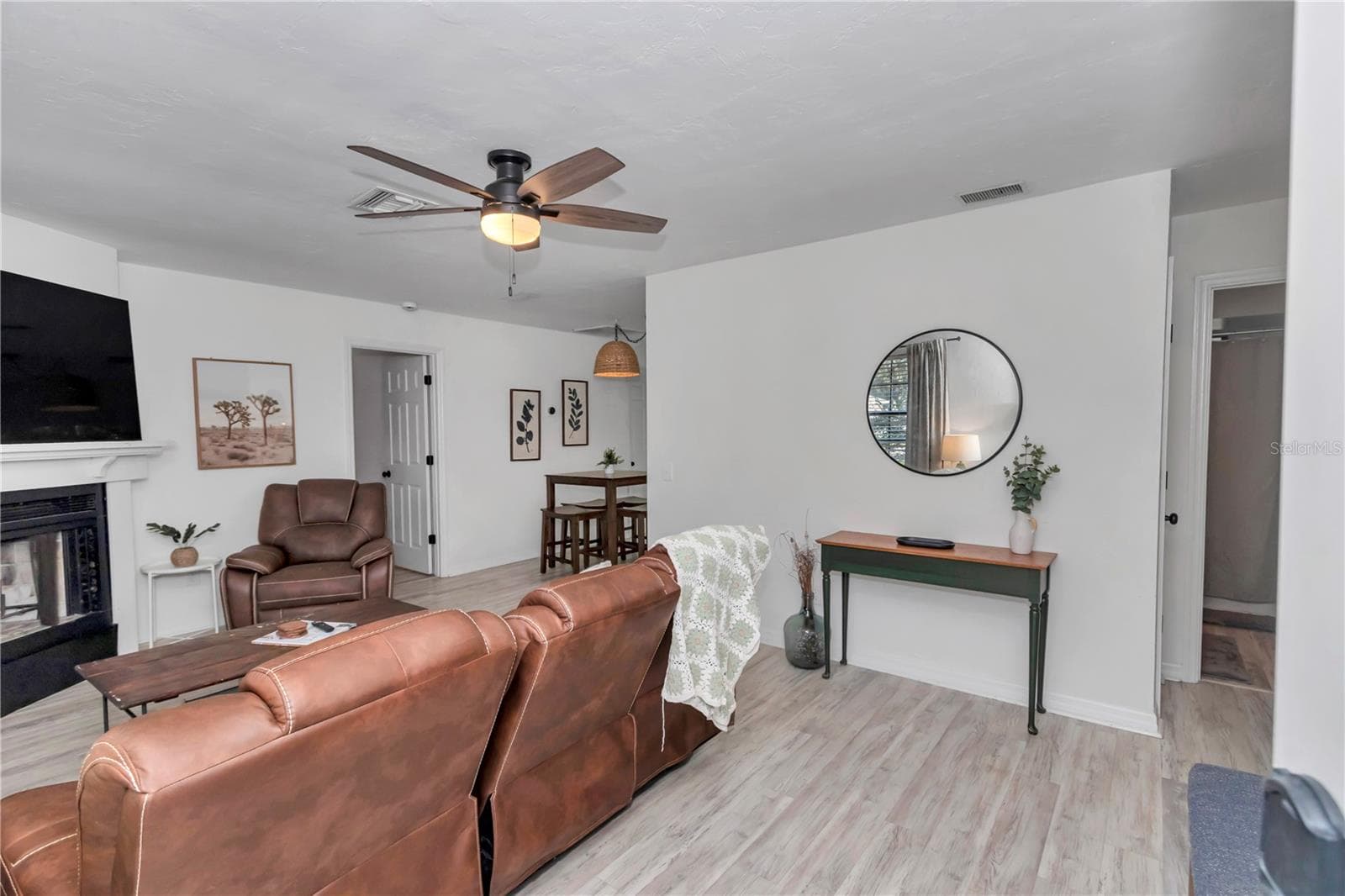 Single Family Residence at 5670 NW 65TH PL, OCALA, photo 7 of 41