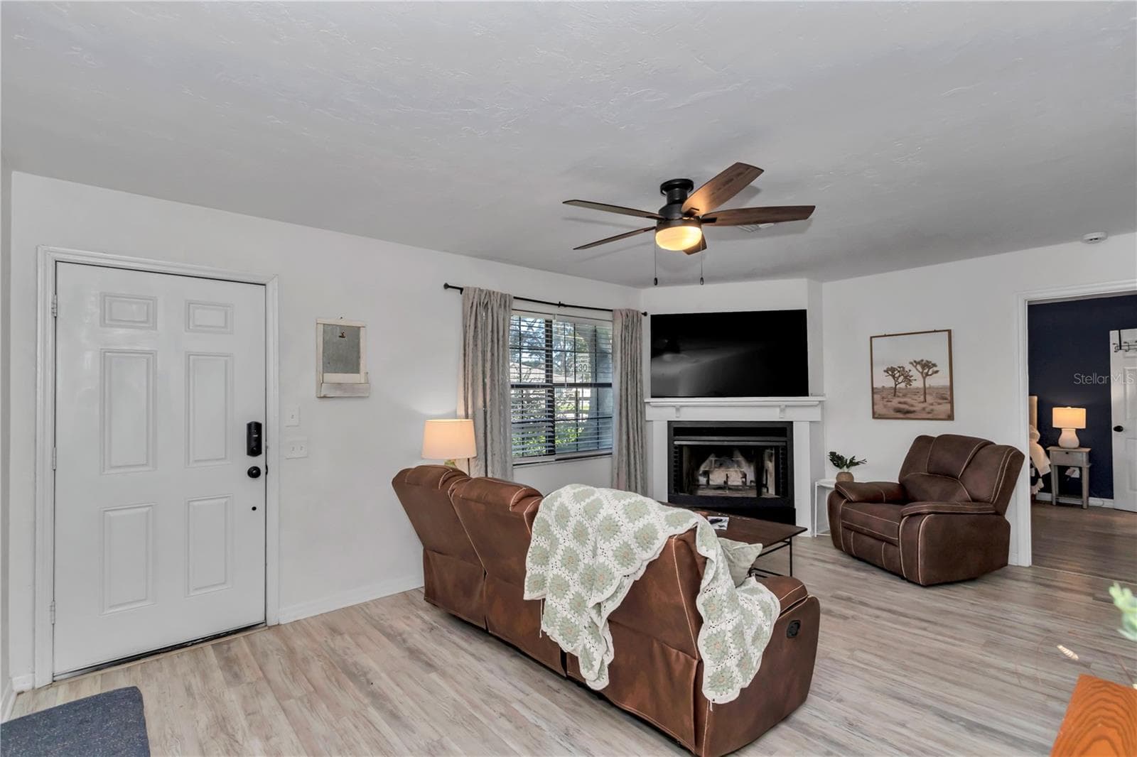 Single Family Residence at 5670 NW 65TH PL, OCALA, photo 8 of 41