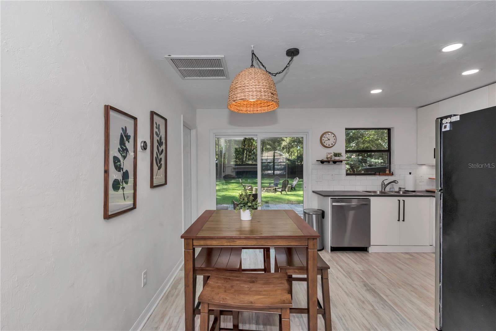 Single Family Residence at 5670 NW 65TH PL, OCALA, photo 11 of 41